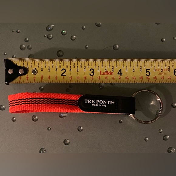 Tre Ponti Italy Keychain Neon Orange New With Out Tags From a nonsmoking home🤍 - Picture 3 of 3